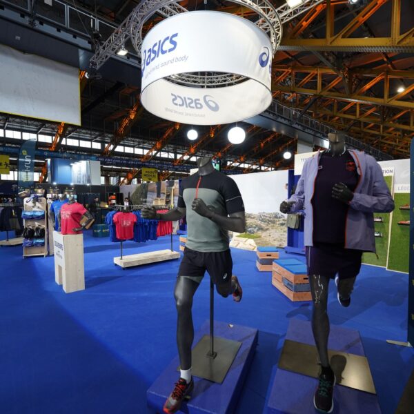 Stand modulaire asics
